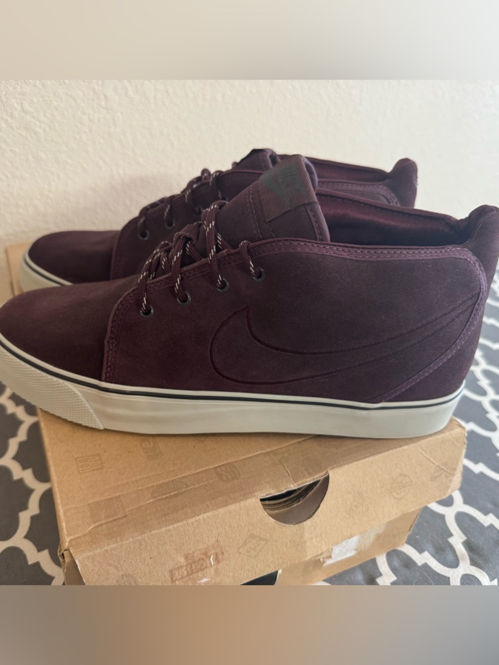 Nike Toki ND, Size 10 Mens. Brand New in OG Box